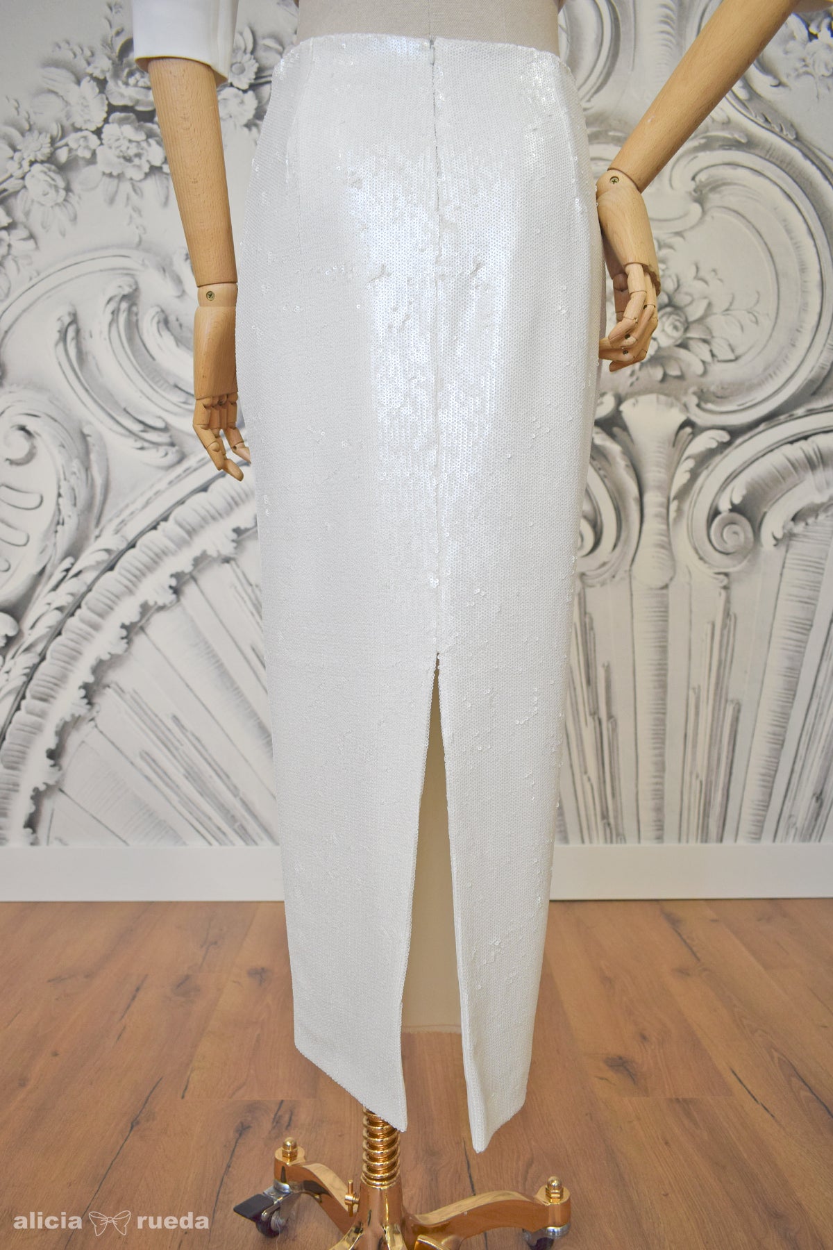 OLIVE TOP AND NANCY SKIRT