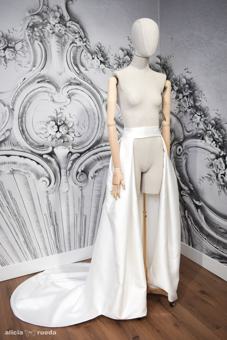 PEACE PANTS AND BLAIR OVERSKIRT