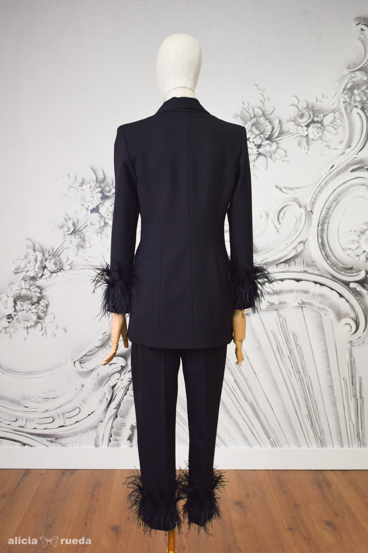 TRAJE CHAQUETA ADELE Y PANTALÓN ADA