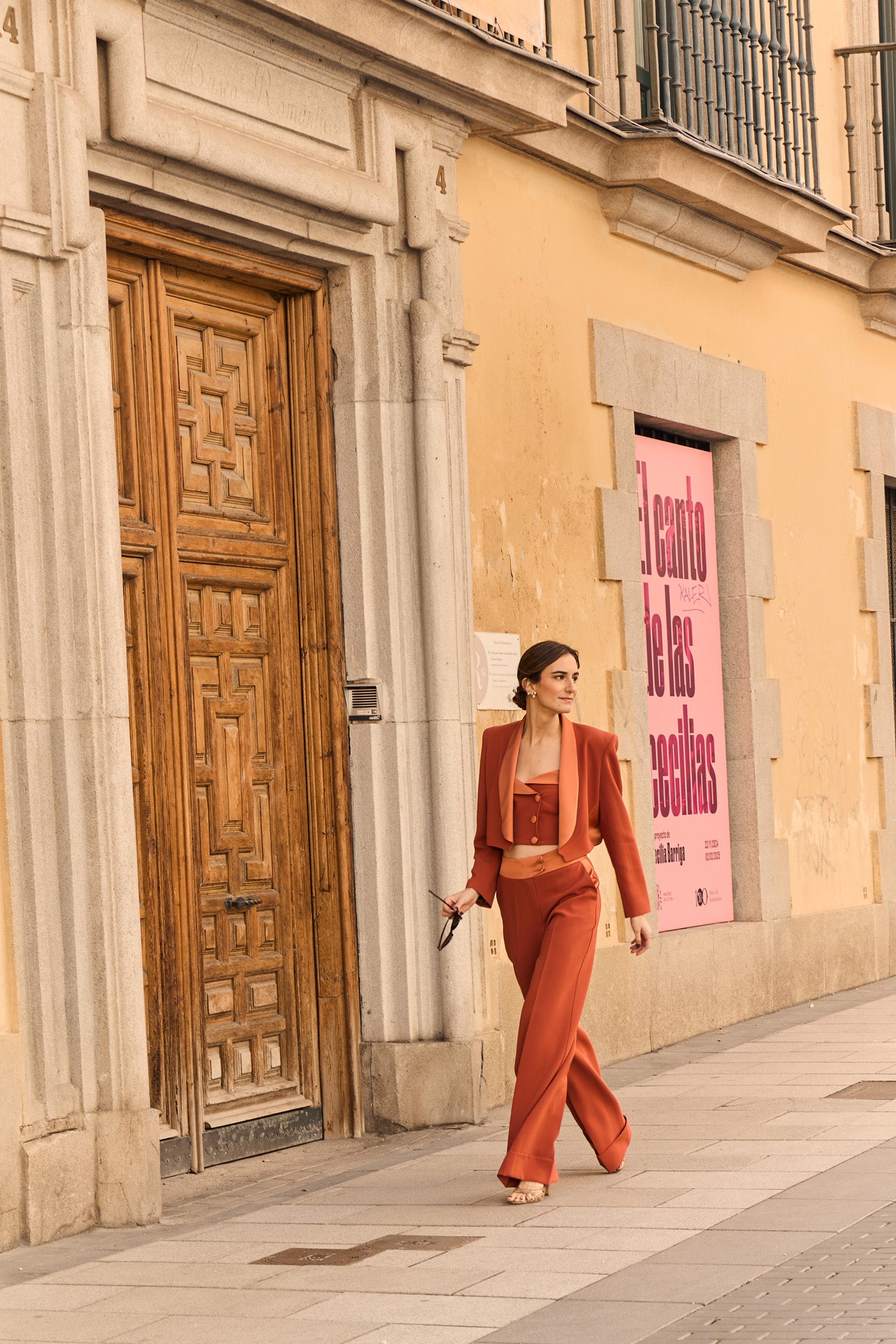 CROP TOP PALABRA DE HONOR